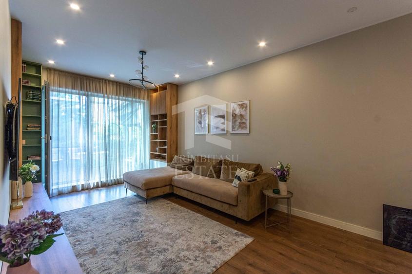 Apartament cu 3 camere decomandat, mobilat în Domenii