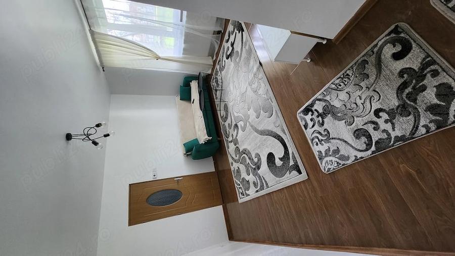 Apartament cu 2 camere semidecomandat în Exterior Vest