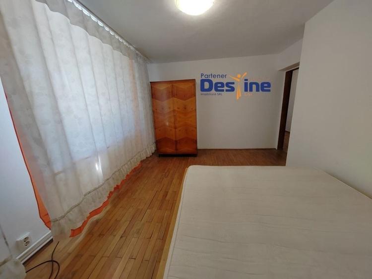 Casă individuală cu 6 camere cu Canalizare în Copou