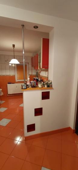 Apartament cu 2 camere decomandat în Mihai Bravu