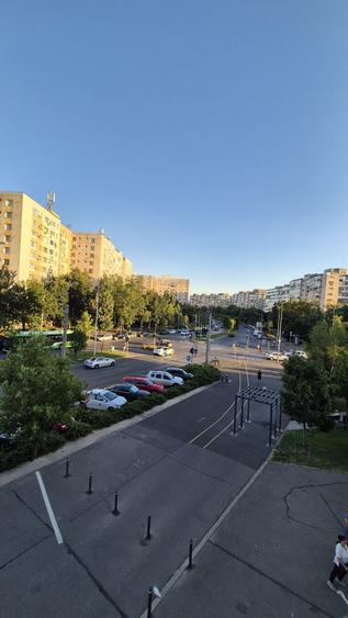 Proprietar, inchiriez Ap. 2 camere, 2 min. de Metrou si STB, zona Drumul Taberei, Valea Ialomitei, loc Parcare inclus - 2