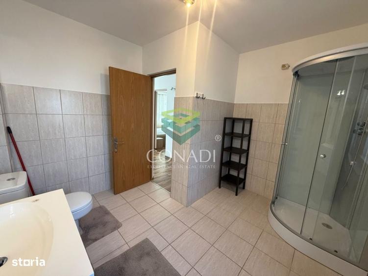 Casă cu 3 camere cu Teren 200 Mp în Central