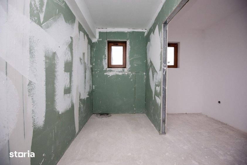 Casă cu 4 camere cu Teren 450 Mp în Pecica