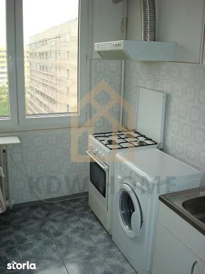 Apartament cu 2 camere decomandat în Tei