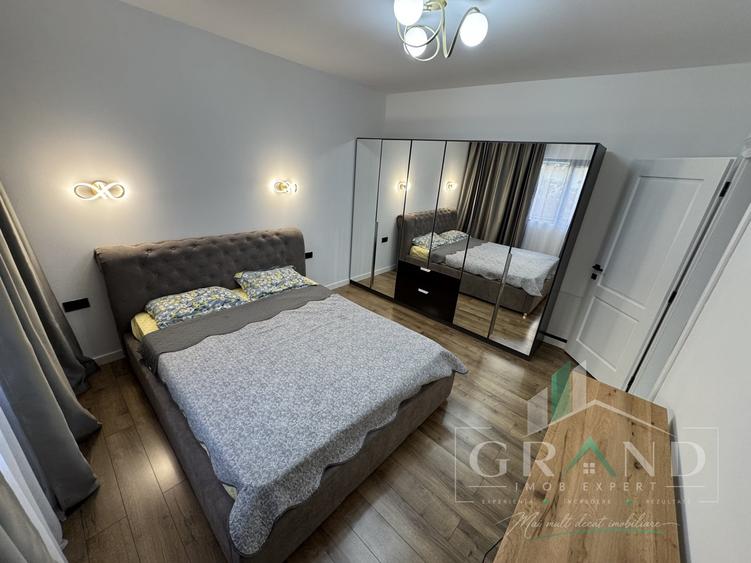 Duplex cu 3 camere cu Canalizare în Între Lacuri