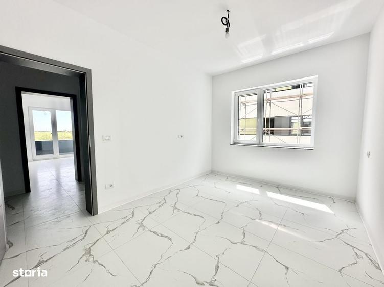 Apartament cu 2 camere decomandat în Neptun