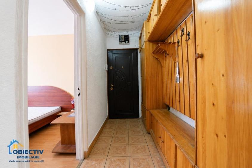 Apartament cu 3 camere decomandat în Dărmănești