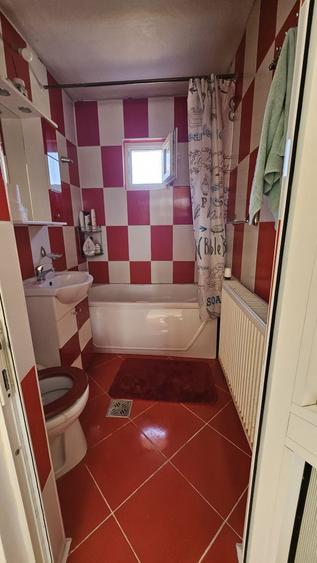 Casă cu 3 camere în Târgșoru Vechi
