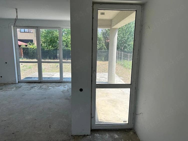 Casă cu Teren 374 Mp în Băneasa