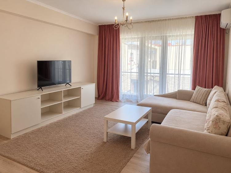 Apartament cu 3 camere decomandat, mobilat în Tei