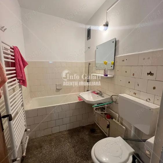 Apartament cu 3 camere decomandat în Țiglina 2