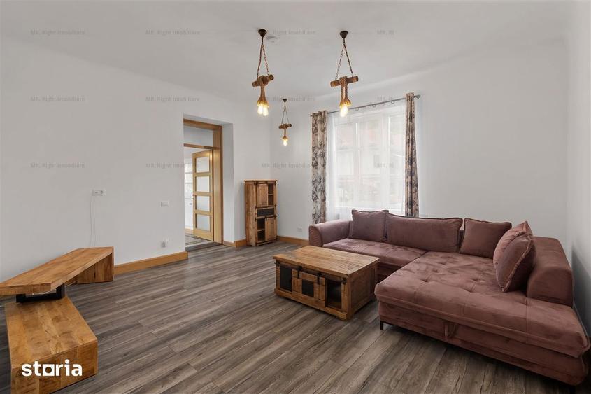 Apartament cu 3 camere decomandat, mobilat în Centrul Istoric