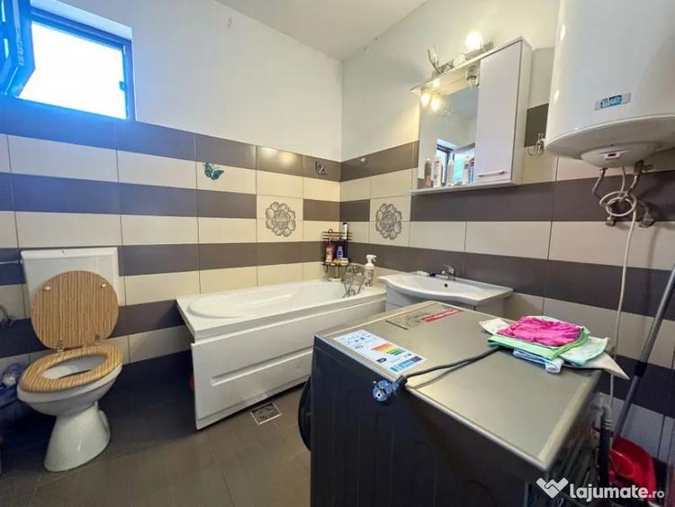 Casă cu 3 camere cu Teren 500 Mp în Moșoaia