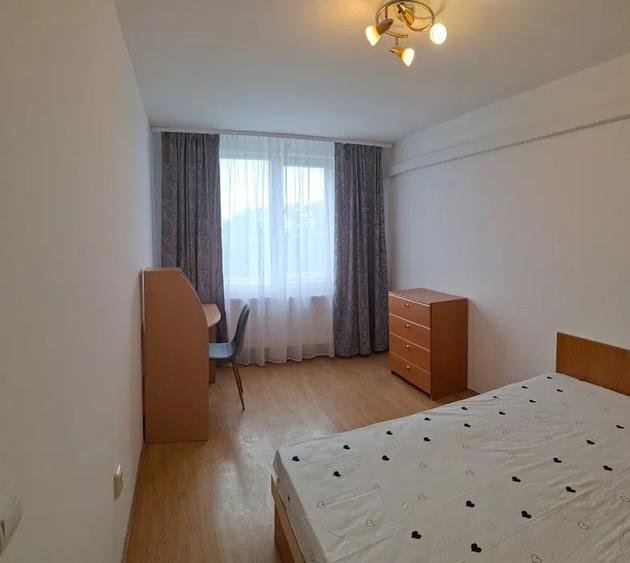 Apartament cu 2 camere semidecomandat, mobilat în Zorilor