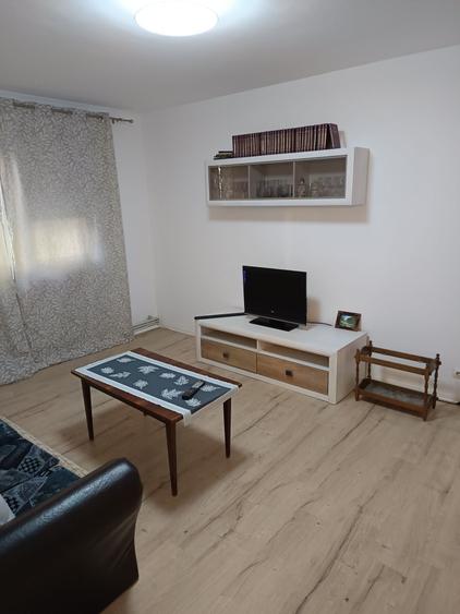 Apartament de inchiriat - 6