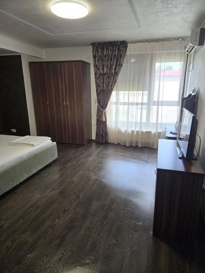 Apartament cu 2 camere decomandat în Exterior Vest