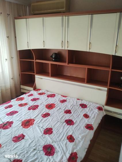 Apartament cu 3 camere în Inel II