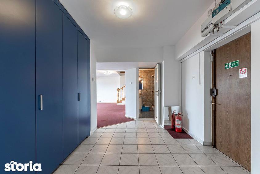 Apartament cu 4 camere, mobilat în Centrul Civic