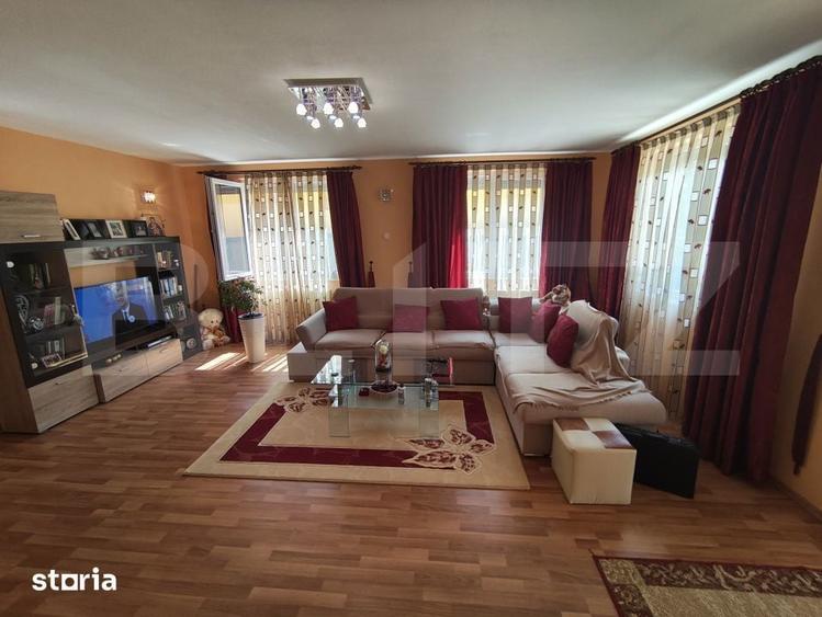 Casă cu 5 camere cu Teren 880 Mp în Oncea