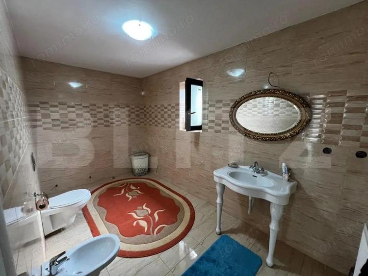 Casă cu Teren 470 Mp în Teiu