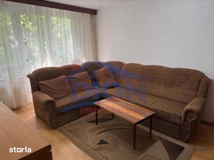 Apartament cu 3 camere semidecomandat în Drumul Taberei — fotografia 2