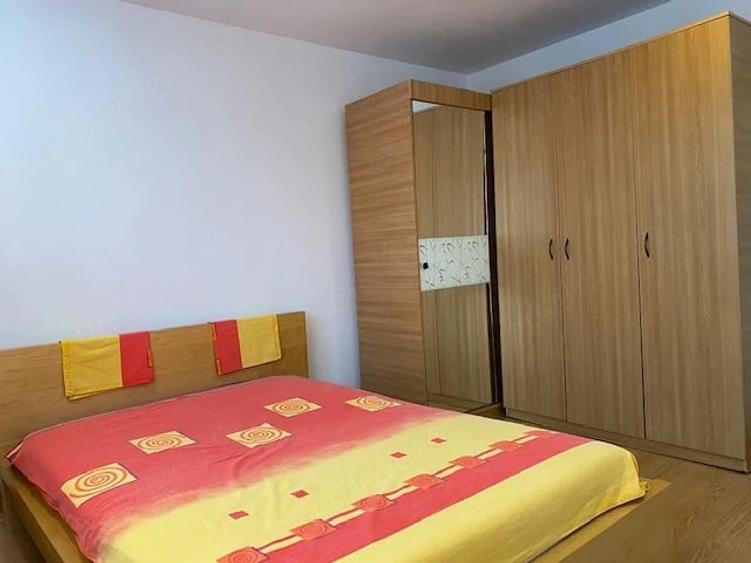 Apartament cu 2 camere semidecomandat în Pajura