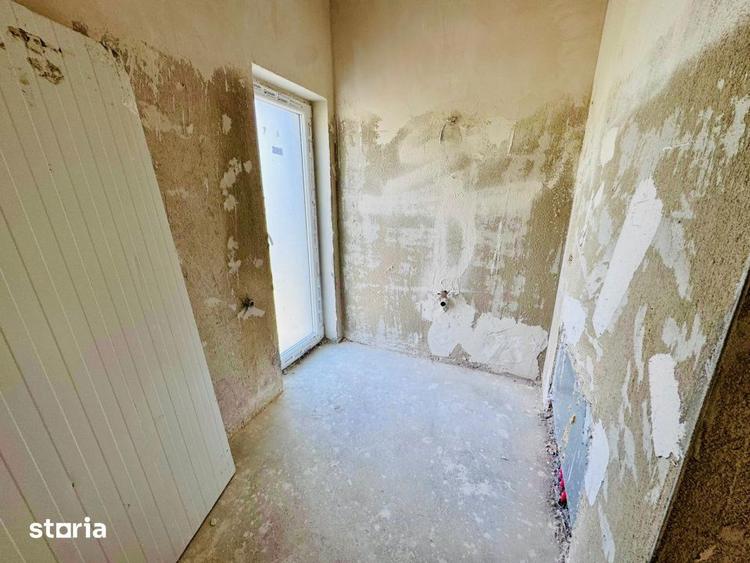 Casă cu 4 camere cu Teren 200 Mp în Chinteni
