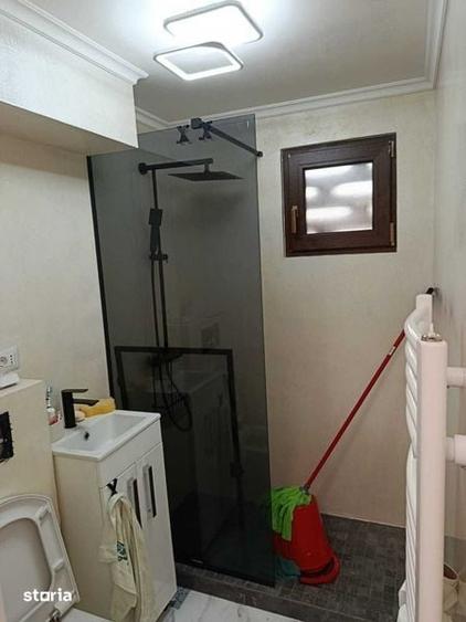 Apartament cu 3 camere în Săvinești