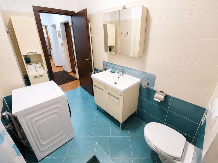 Apartament cu 2 camere decomandat în Floreasca