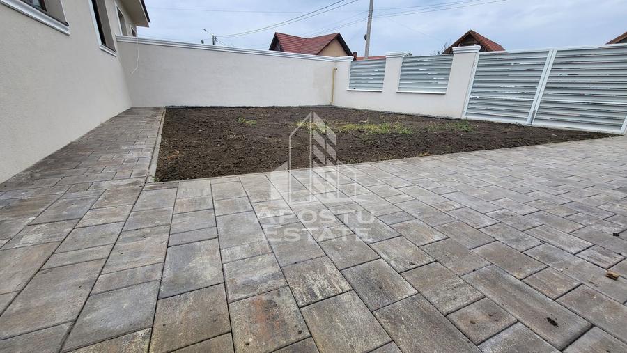 Casă individuală cu 4 camere cu Canalizare în Șag