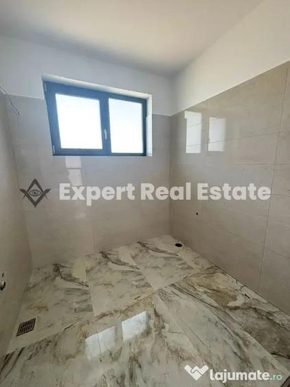 Casă cu 4 camere cu Teren 280 Mp în Corbeanca