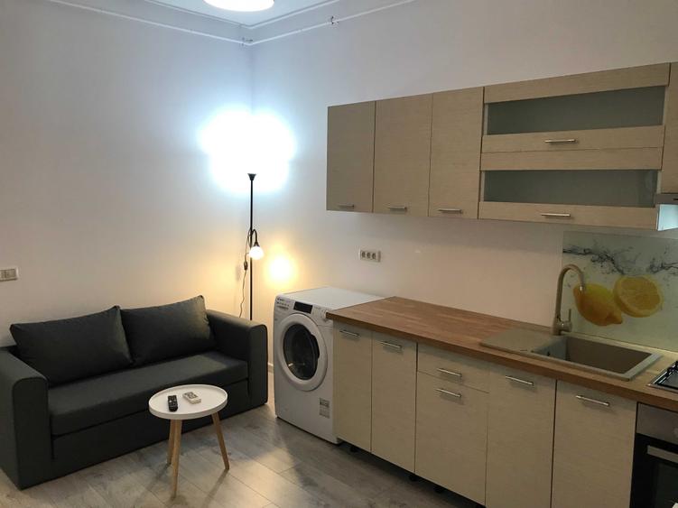 Apartament cu 2 camere decomandat în Giroc