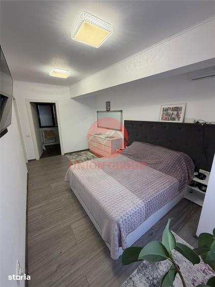Apartament cu 4 camere decomandat în ICIL