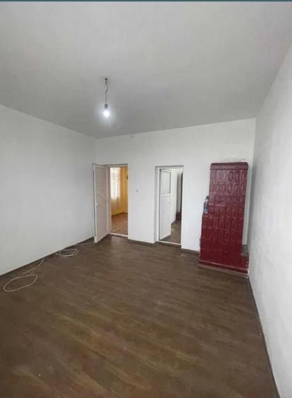 Apartament cu 2 camere semidecomandat în Dorobanți