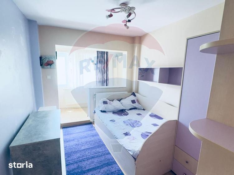 Apartament cu 3 camere decomandat în Bistrița Lac