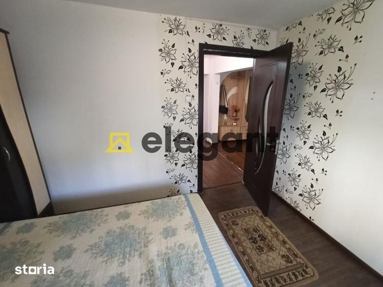 Apartament cu 3 camere decomandat în Rovine