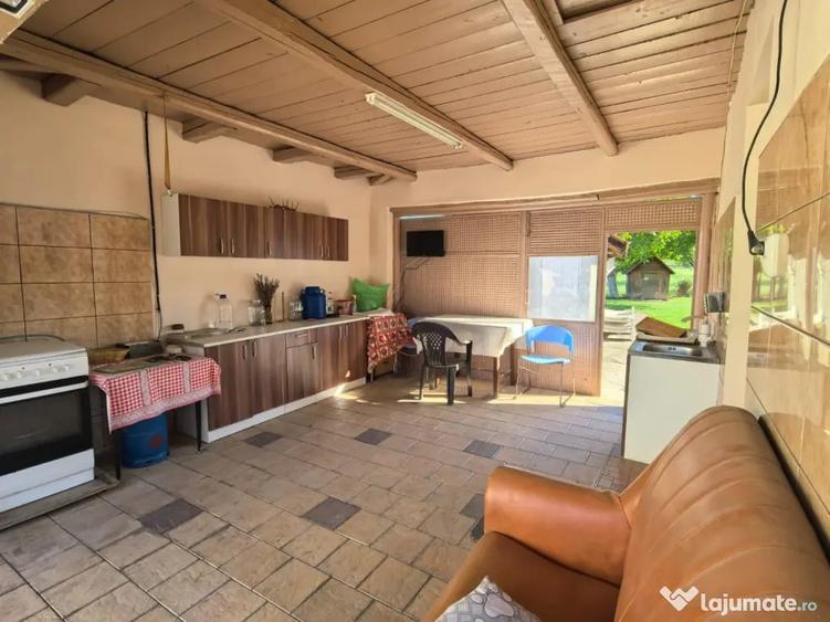 Casă cu 1 camere cu Teren 1895 Mp în Haieu