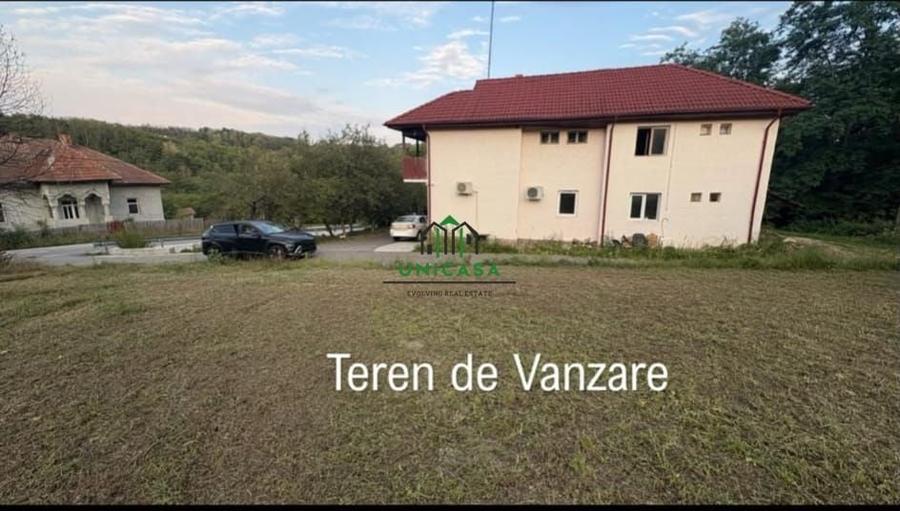 Teren Construcții intravilan de 5675 mp, în Milcoiu
