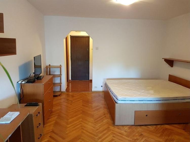 Garsonieră semidecomandată, mobilată în Balta Albă
