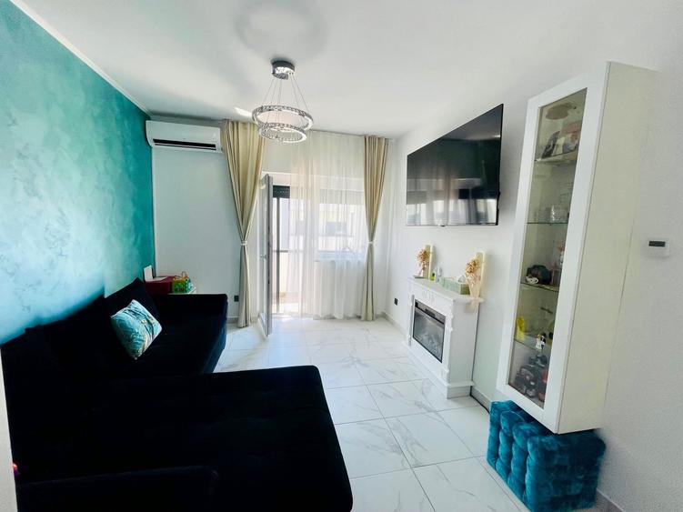 Apartament cu 3 camere decomandat în Central