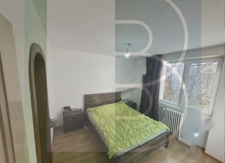 Apartament cu 2 camere decomandat, mobilat în Basarabia