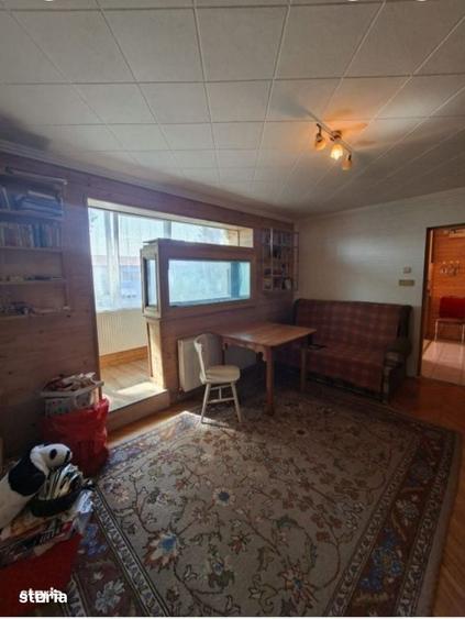 Apartament cu 2 camere semidecomandat în Săsar
