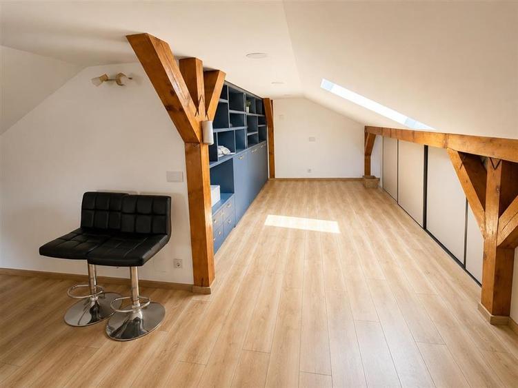 Apartament 2 camere balcon parcare zona Selimbar - 5