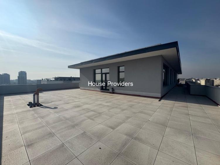 Penthouse cu 5 camere în Mihai Bravu