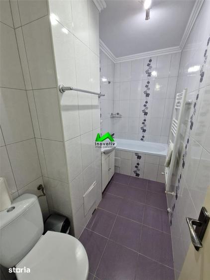 Apartament cu 3 camere decomandat în Hipodrom 3