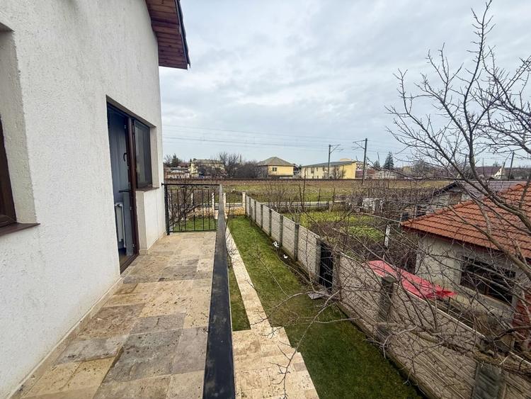 Casă individuală cu 4 camere cu Teren 414 Mp în Valu lui Traian