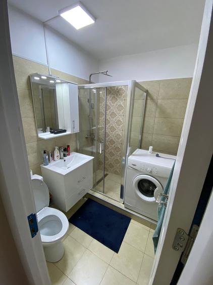 Garsonieră decomandată în Banu Manta