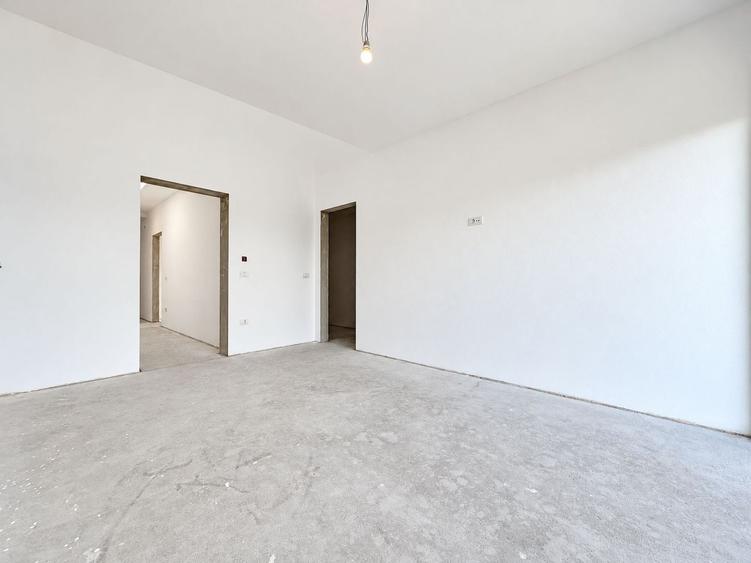 Duplex cu 4 camere cu Canalizare în Dumbrăvița