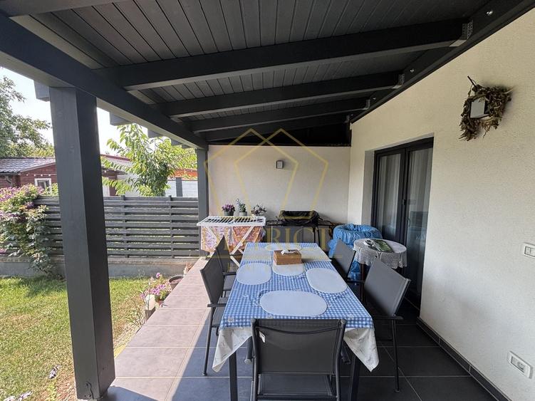 Duplex cu 4 camere cu Canalizare în Dumbrăvița