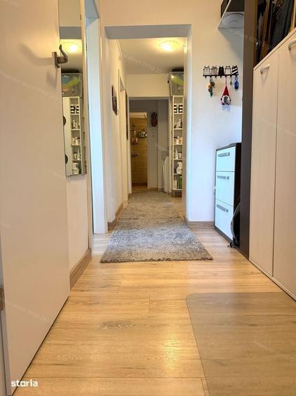 Apartament cu 3 camere decomandat în Pantelimon